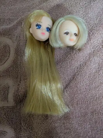 티모테, 리카짱의 할머니 헤드만