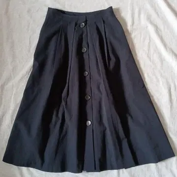 노블 블랙 플레어 롱 스커트 M 안감 있음 버튼