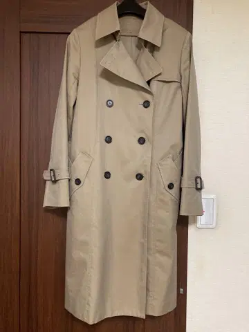 노리즈 베이지 더블 트렌치코트