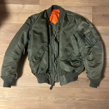 80s MA1 GOLDEN MFG사 88년제 made in usa