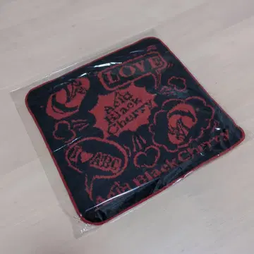 Acid Black Cherry 핸드 타월