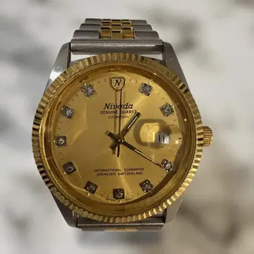 Nivada Quartz 손목시계