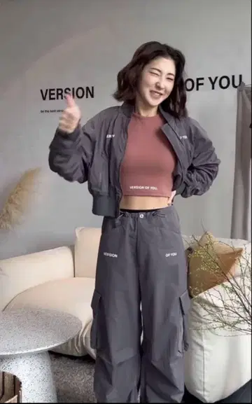 택 포함 새상품 VERSION OF YOU 나일론 카고 팬츠