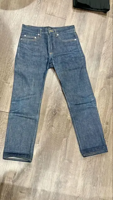A.P.C. NEW STANDARD 데님 27 사이즈