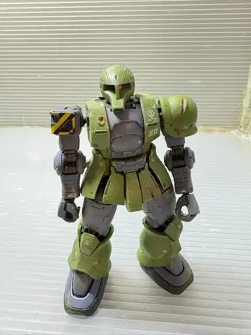 HG 1/144 MS-05 자쿠I (데님/슬렌더기) 개수 개조품