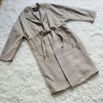 ZARA 베이지 롱 코트 허리 리본 포함