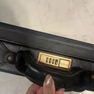 가죽 비즈니스 백 다이얼 락 포함