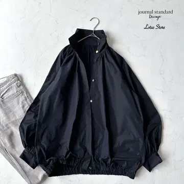 새상품급 저널 스탠다드 레사쥬 2025 금기 블랙 스탠드 카라 셔츠