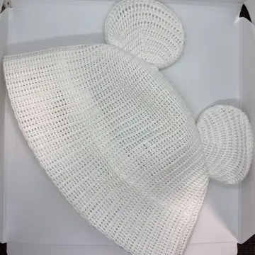 미키 귀 달린 화이트 모자