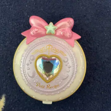 Petit Recipe 아이 쉐도우 팔레트