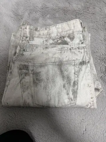 화이트 데미지 데님 슬림핏