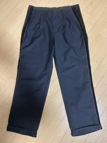 Backers 블랙 슬랙스