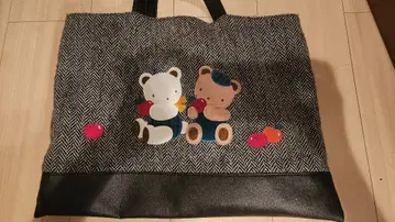 파밀리아 쇼 곰 자수 헤링본 토트