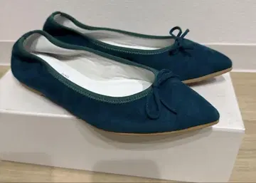 새상품 미사용 kurun TOKYO 신발 23.5cm