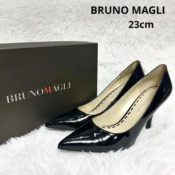 [ 컨디션 최상 ] BRUNO MAGLI 스틸레토 에나멜 23cm 블랙