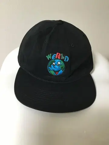 WORLD INDUSTRIES 캡