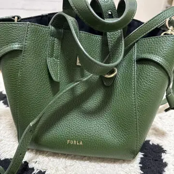FURLA 그린 가죽 숄더백