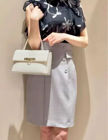 그레이 더블 버튼 타이트 스커트