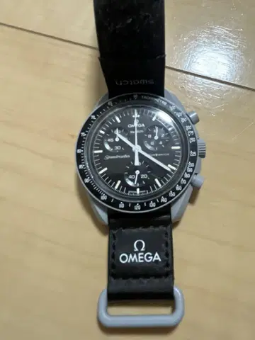 OMEGA x Swatch 미션 투 더 문