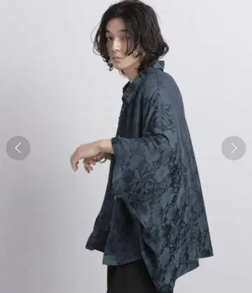 HARE 서머 다크 플라워 돌먼 셔츠