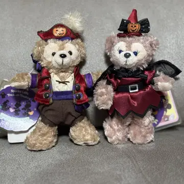 더피 & 셰리메이 인형 배지 할로윈
