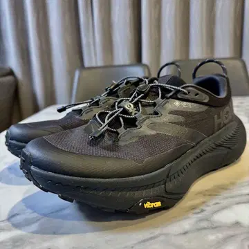 [거의 미사용] HOKA TRANSPORT GTX 와이드 27.0cm