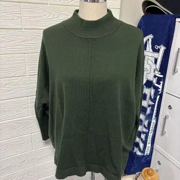 센시드 돌먼 스웨터 하이넥 스웨터 올리브 그린