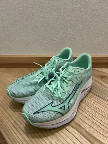 웨이브 리벨리온 플래시 2 민트 그린 x 다크 네이비 27.0cm