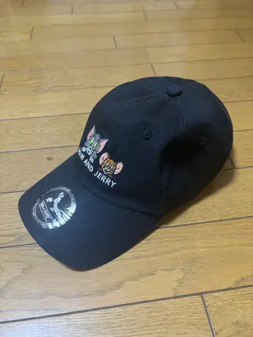톰과 제리 블랙 캡