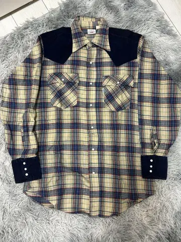 Levi's 체크 무늬 플란넬 셔츠 M 사이즈