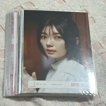 사쿠라자카46 후지요시 카린 브로마이드 28장 묶음 판매