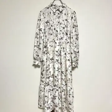 alotta 카라 부착 핀턱 꽃무늬 원피스 베이지 계열 L 사이즈