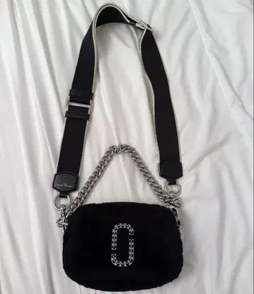 THE MARC JACOBS 블랙 숄더백