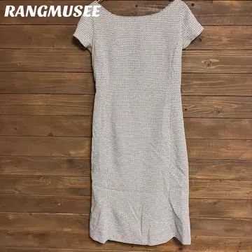 [ RANGMUSEE ] 반팔 무릎 기장 원피스 화이트 블랙 패턴 M