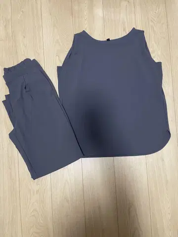 그레이 스트레치 소재 팬츠 셋업
