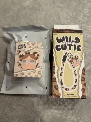 CRYBABY Wild but Cutie 시리즈 폰참