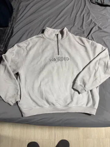 WASTED PARIS 하프 지퍼 맨투맨