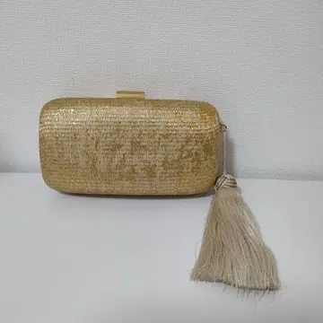 KAYU 골드 클러치백