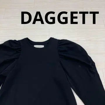 DAGGETT 다겟 볼륨 숄더 긴팔 티셔츠