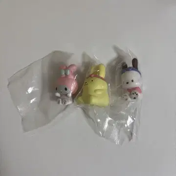 산리오 변신 토끼 피규어 마이멜로디 푸딩 포차코