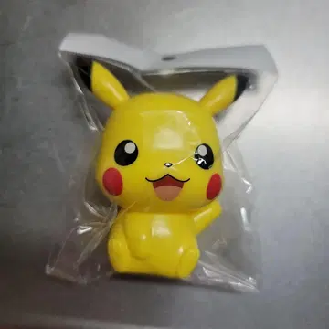 피카츄 피규어 미개봉