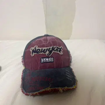 vintage design cap