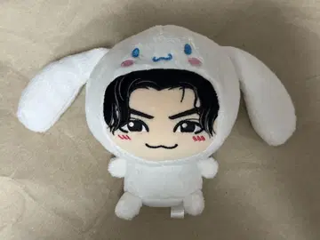희소한 카와무라 카즈마 시나몬 롤 봉제 인형