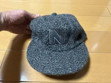 Name. 그레이 울 혼방 캡 네임택 포함