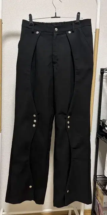 Rosen Kreuz curve cut snap slacks
