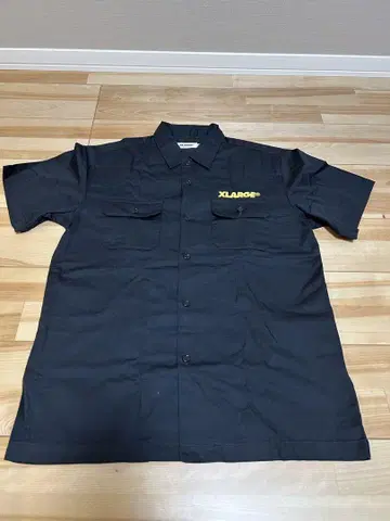 X-LARGE 블랙 셔츠 M 사이즈