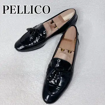 새상품급 PELLICO 태슬 로퍼 가죽 신발 블랙