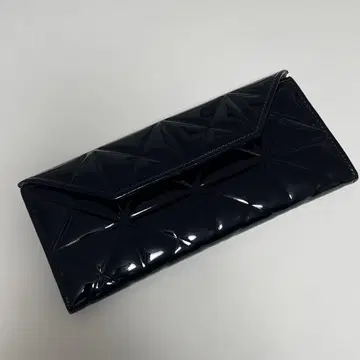 가레스 퓨 Gareth Pugh 에나멜 장지갑