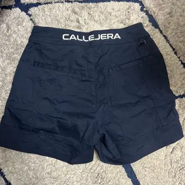 CALLEJERA 네이비 숏팬츠