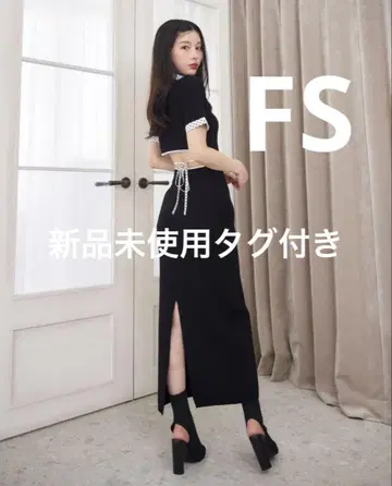 다리치 백 오픈 도트 니트 롱 원피스